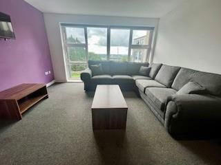 Property photo 2 of 7 Flat 15 Lounge.Jpg