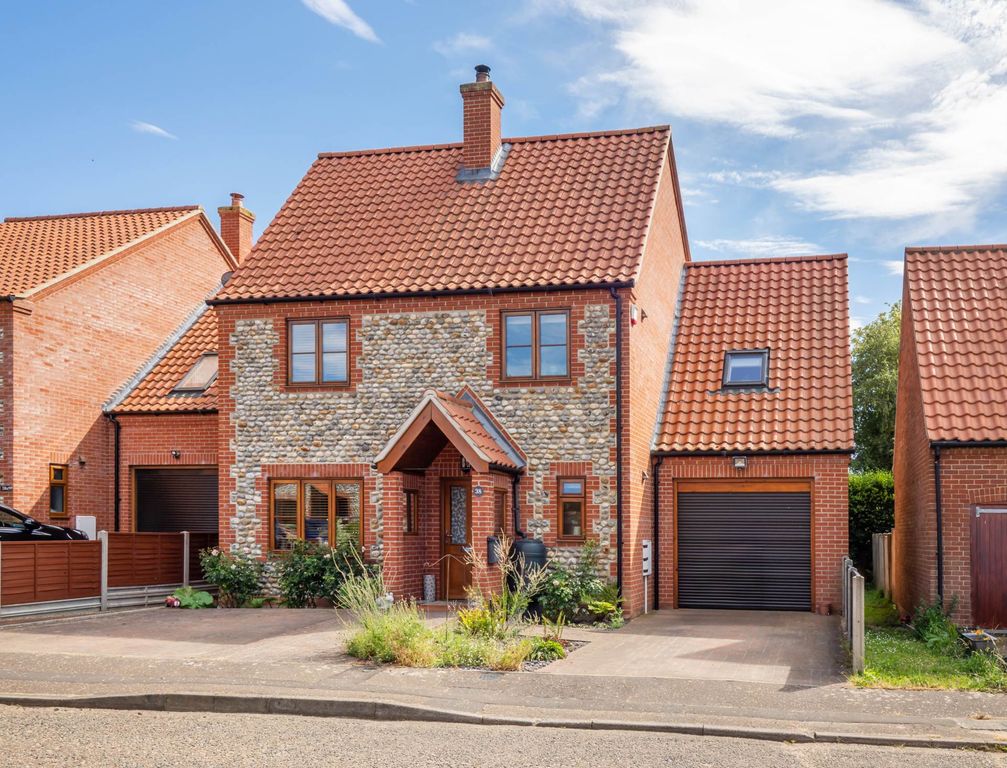 Property photo 1 of 56
