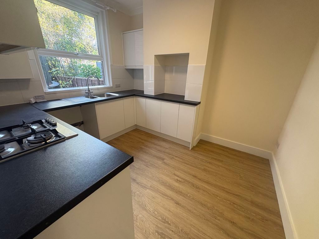 Property photo 3 of 7 Photo 3