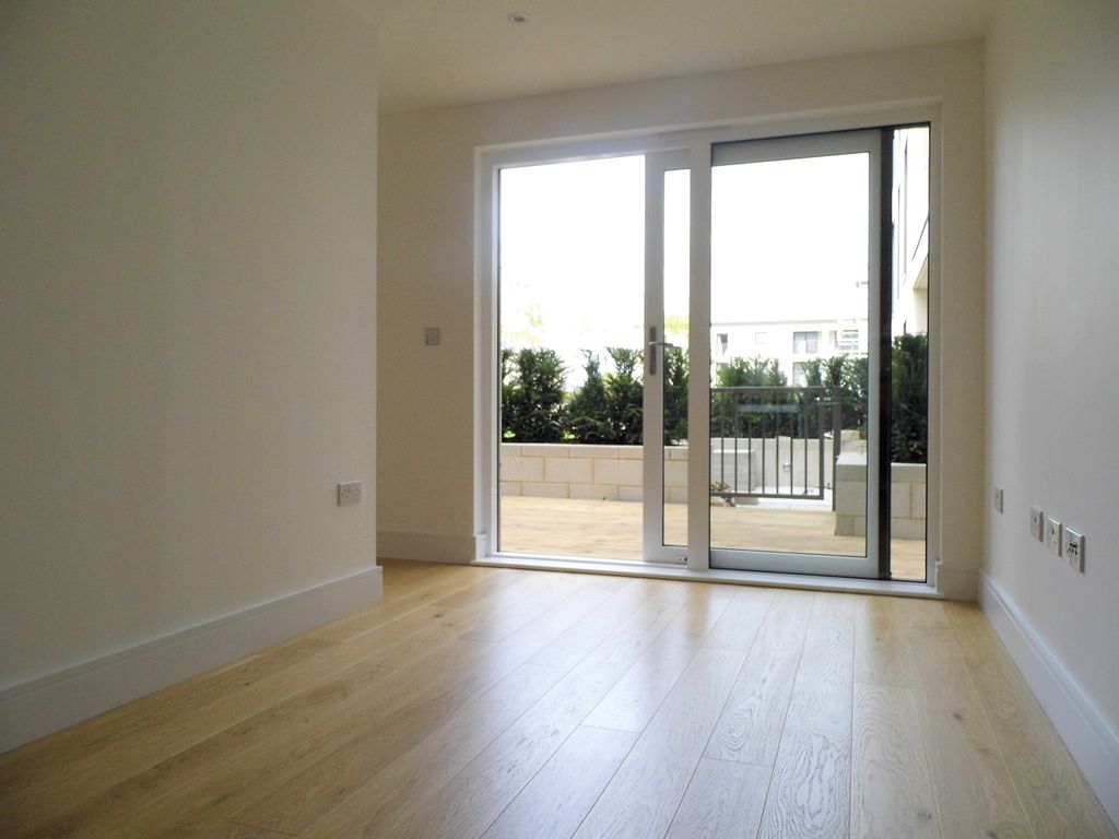 Property photo 3 of 7
