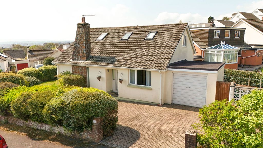 Property photo 2 of 29