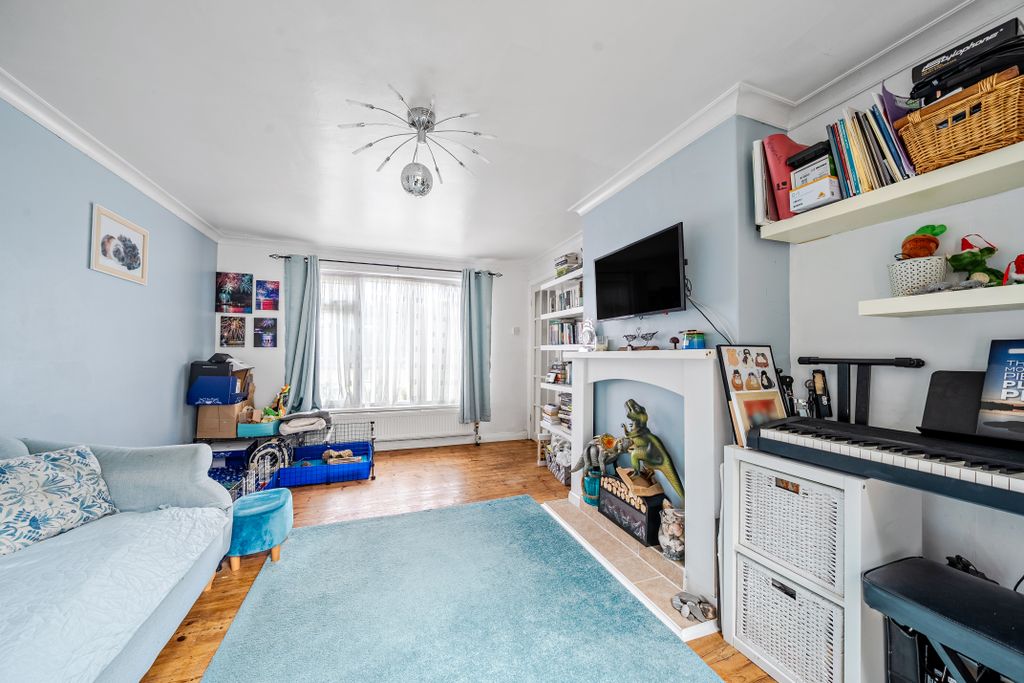Property photo 2 of 14
