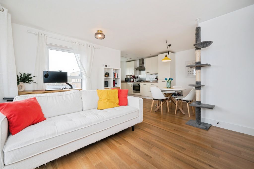 Property photo 2 of 12