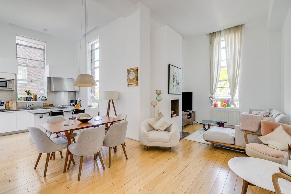 Property photo 1 of 15 Picture No. 23