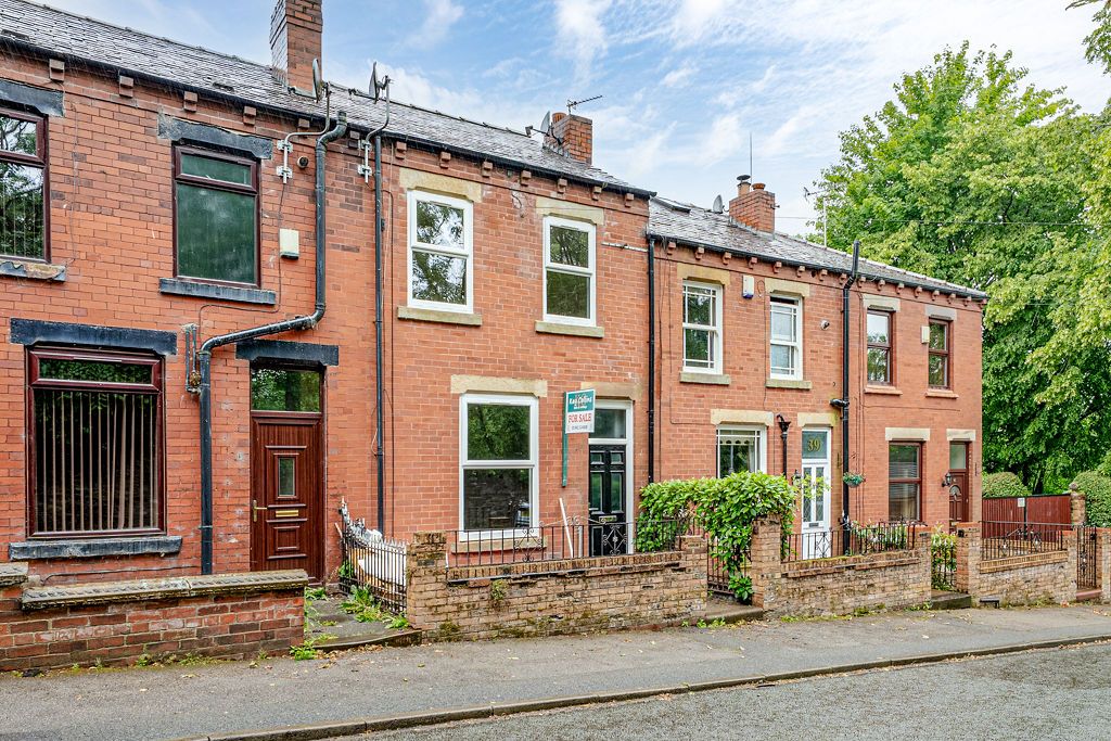 Property photo 1 of 33 Hindley Mill Lane