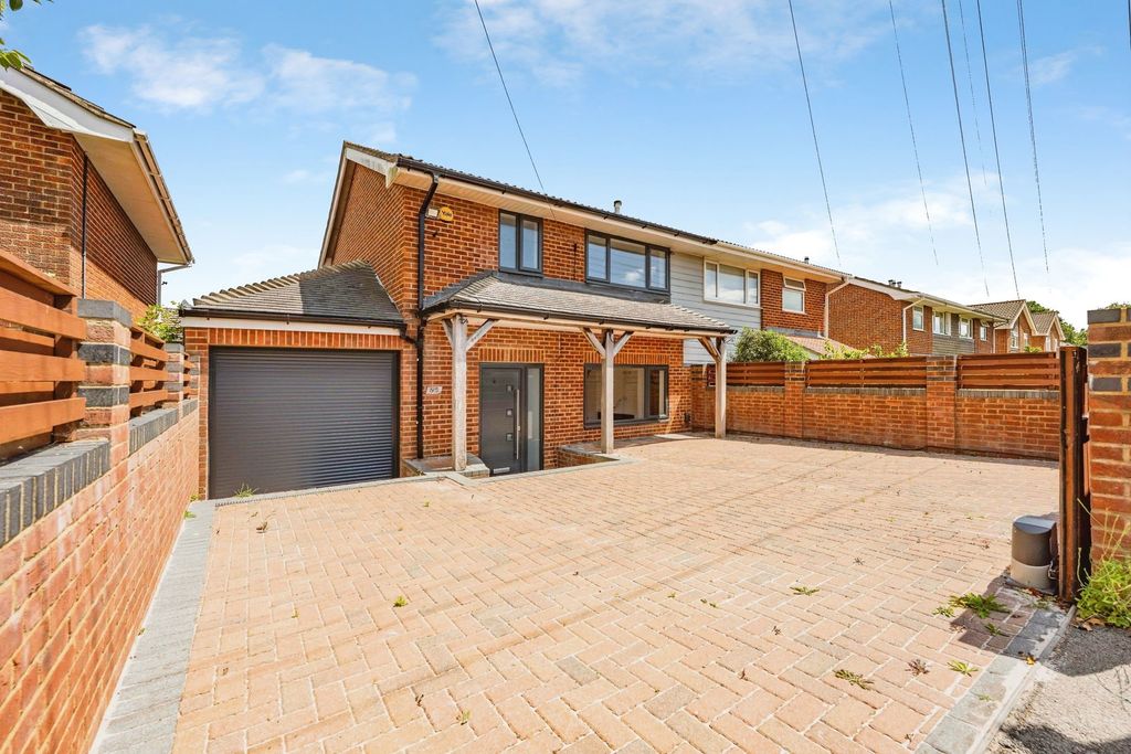 Property photo 1 of 23