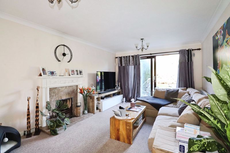 Property photo 3 of 12 Photo 3