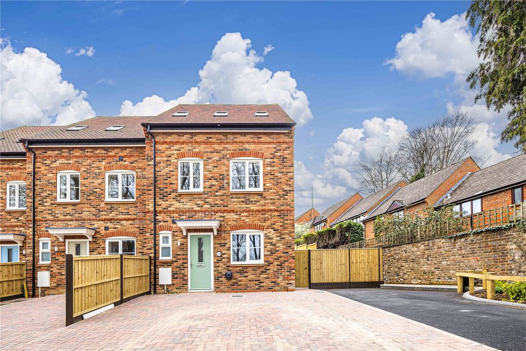 Property photo 1 of 16 Picture No. 02