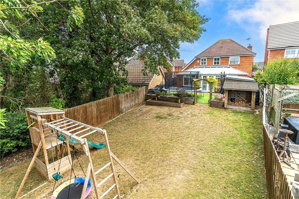 Property photo 3 of 19 Picture No. 21