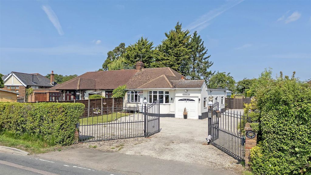 Property photo 1 of 31