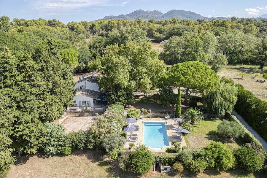 Property photo 3 of 32