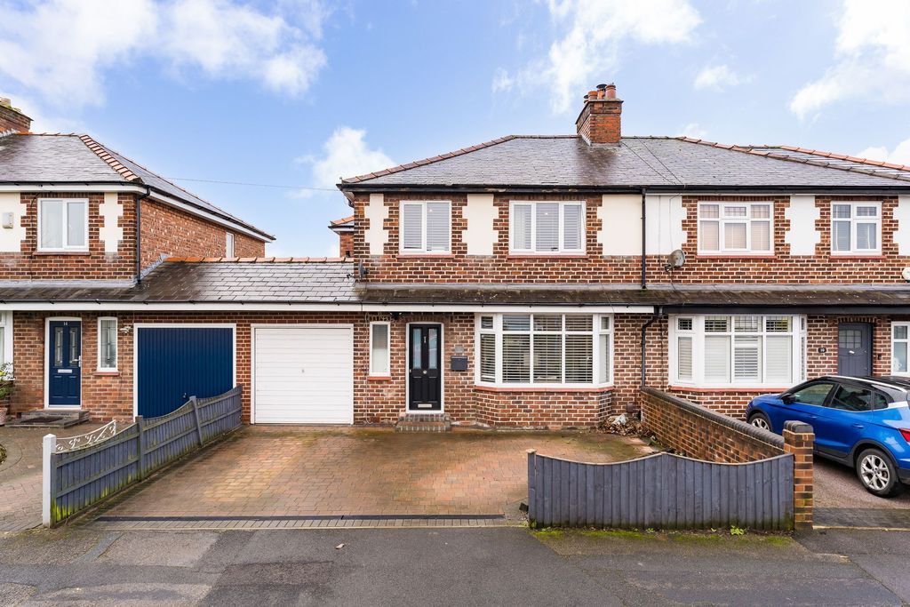 Property photo 1 of 26