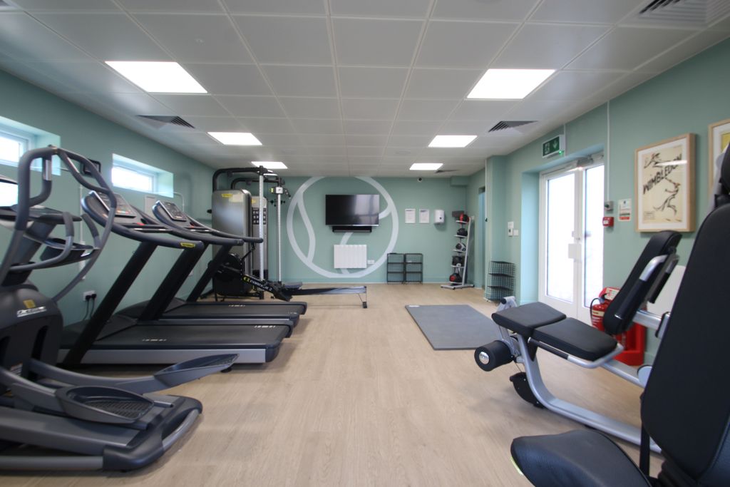 Property photo 3 of 6 Image