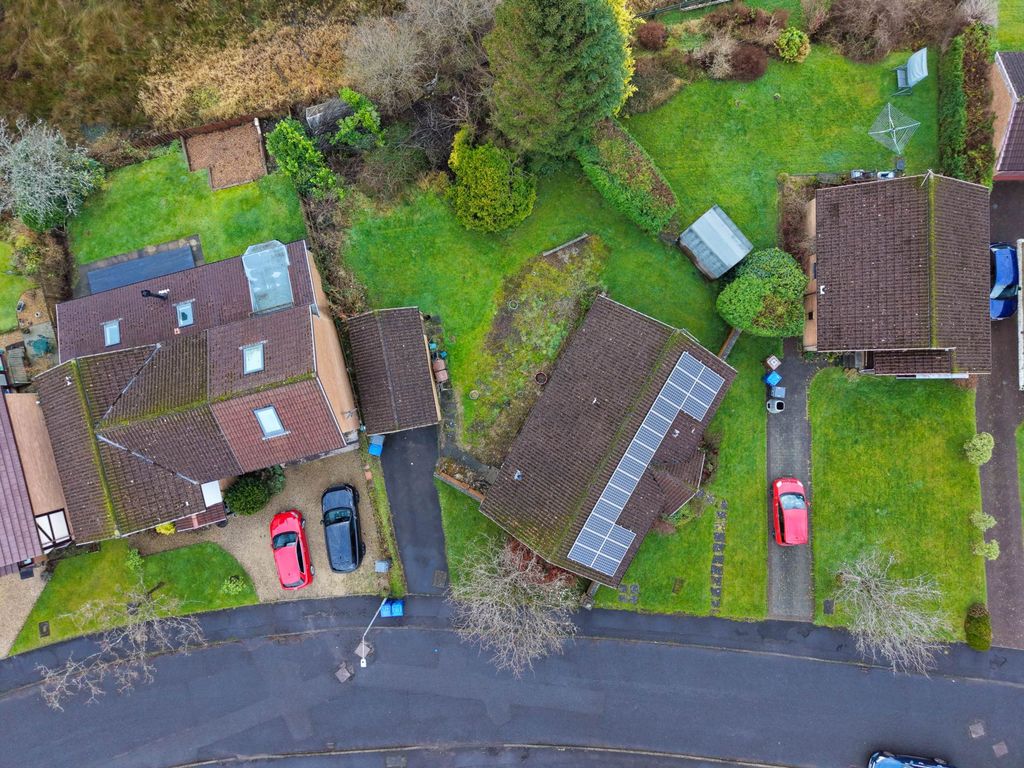 Property photo 3 of 16