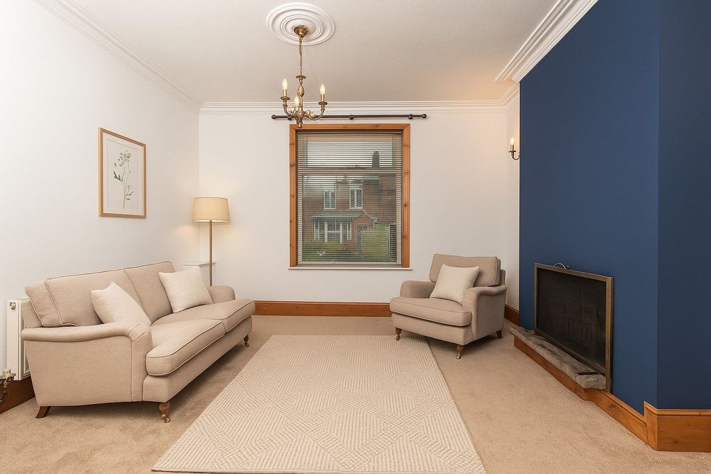 Property photo 2 of 20