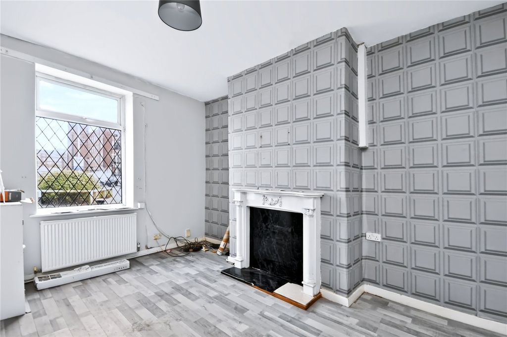 Property photo 2 of 10 Picture No. 07