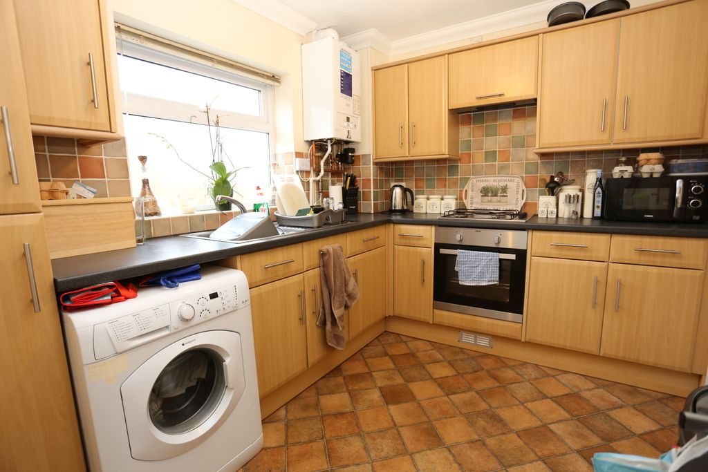 Property photo 2 of 6
