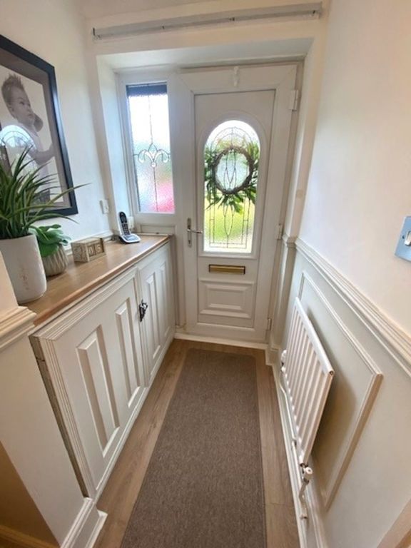 Property photo 2 of 27