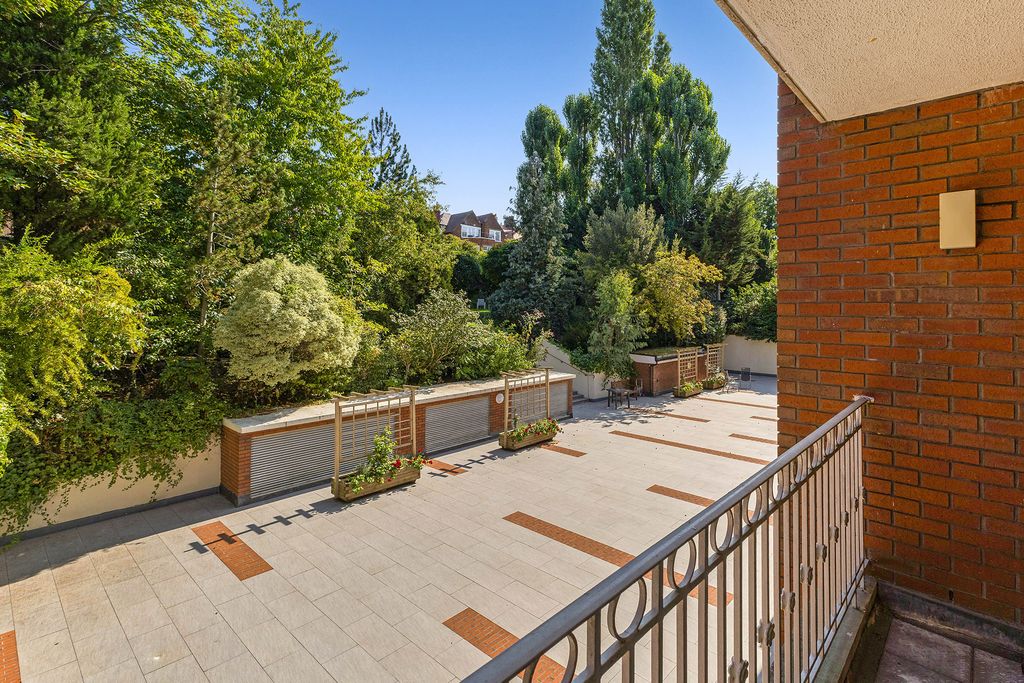 Property photo 3 of 13 Balcony - Patio