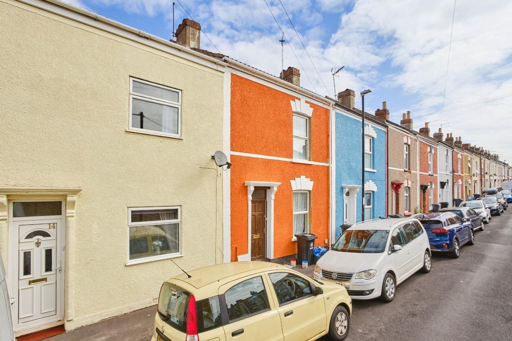 Property photo 2 of 15 Bs5 9Qg_0028.Jpg