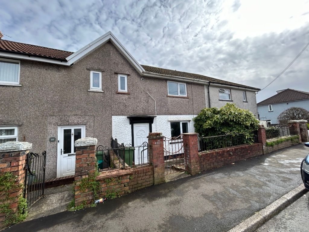 Property photo 1 of 8