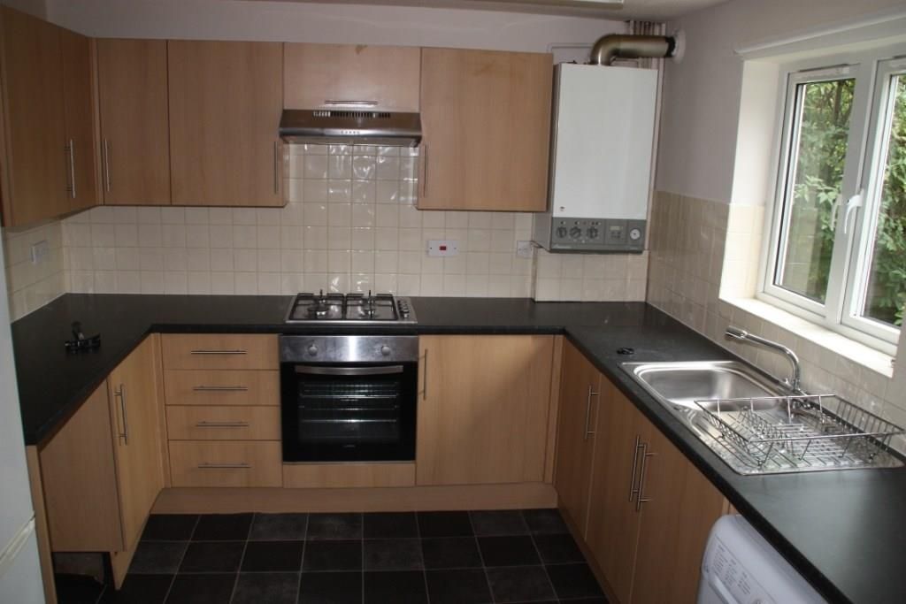 Property photo 3 of 12