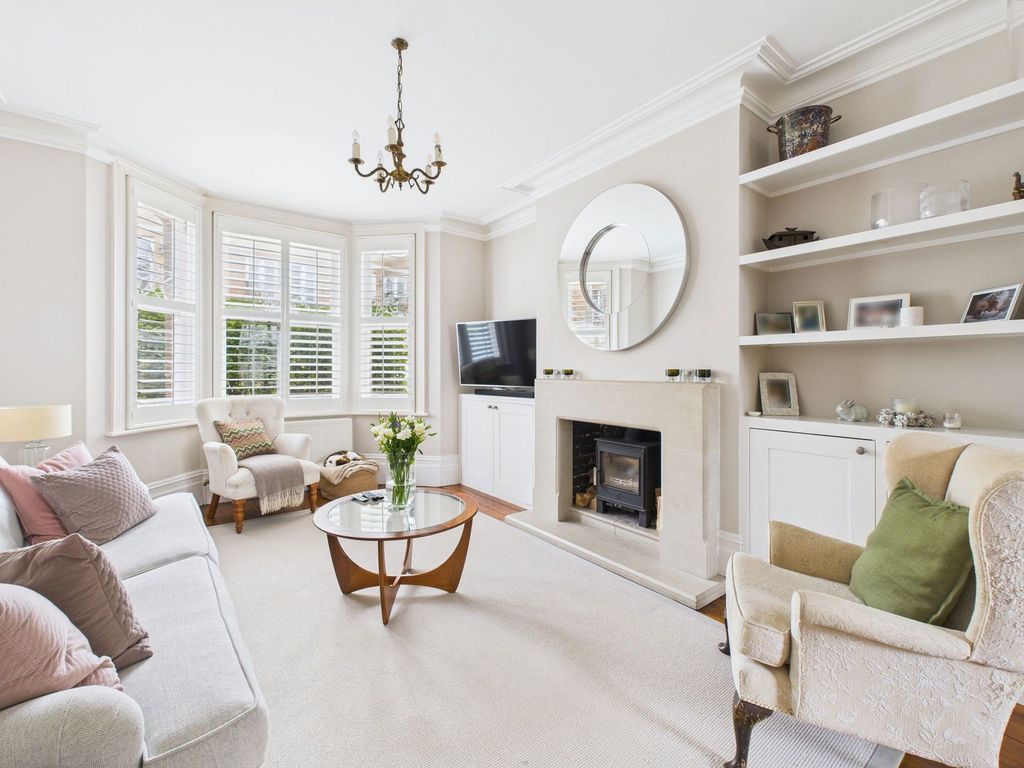 Property photo 2 of 22