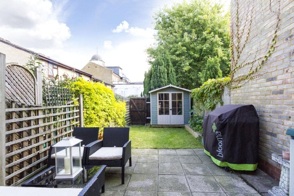 Property photo 2 of 8 Picture No. 22