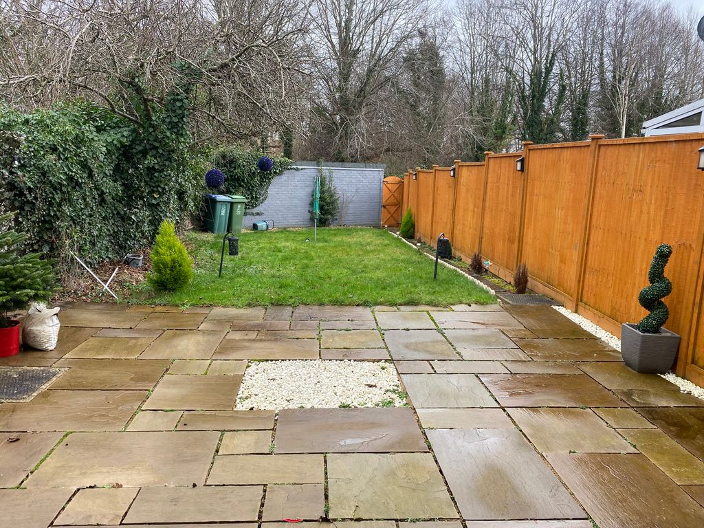 Property photo 2 of 14 Garden