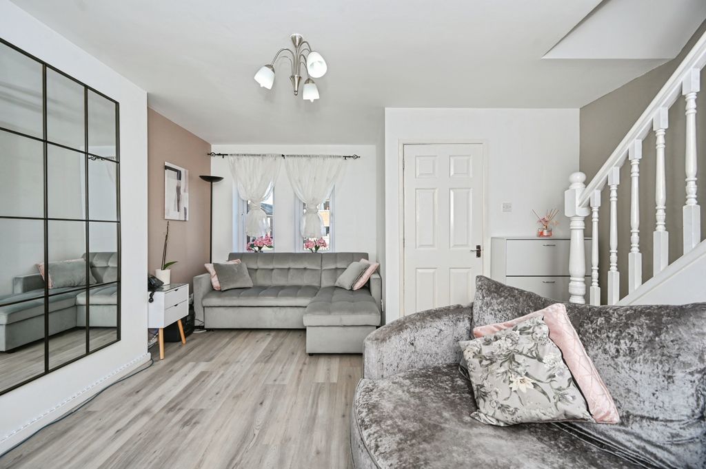 Property photo 1 of 20 Photo #1