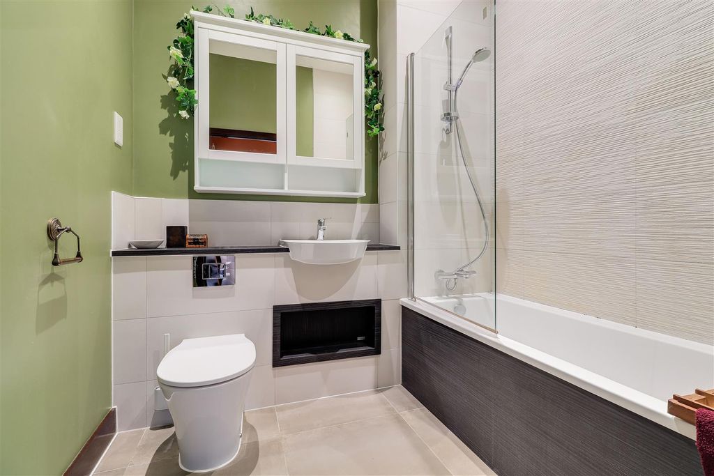 Property photo 3 of 14 Img (15).Jpg