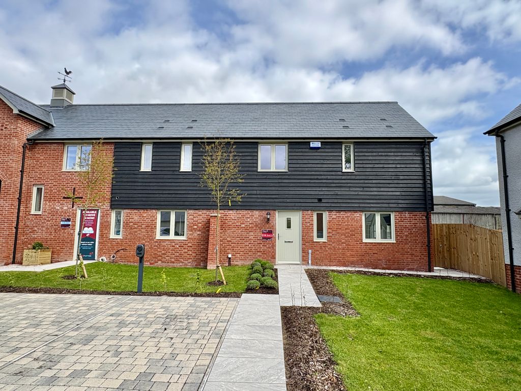 Property photo 1 of 22 Front 2