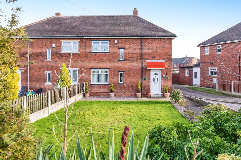 Property photo 1 of 20 2A8A0799