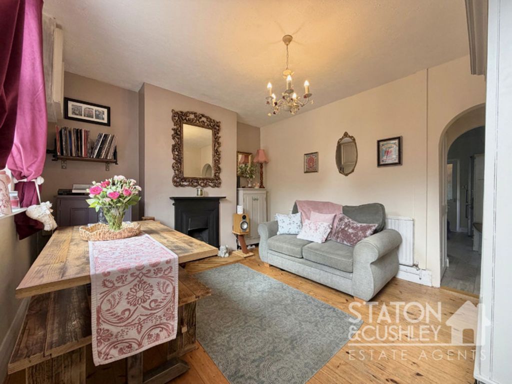 Property photo 2 of 29