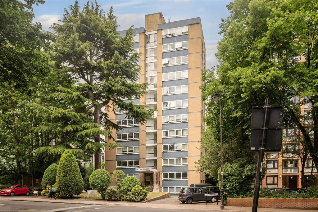 Property photo 1 of 9 P02 (25).Jpg