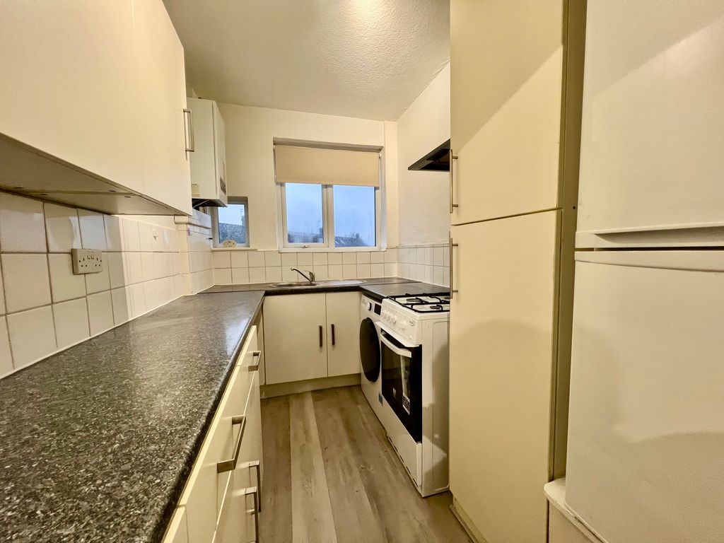 Property photo 2 of 11 Img_1418