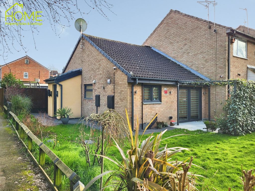 Property photo 1 of 16 Front