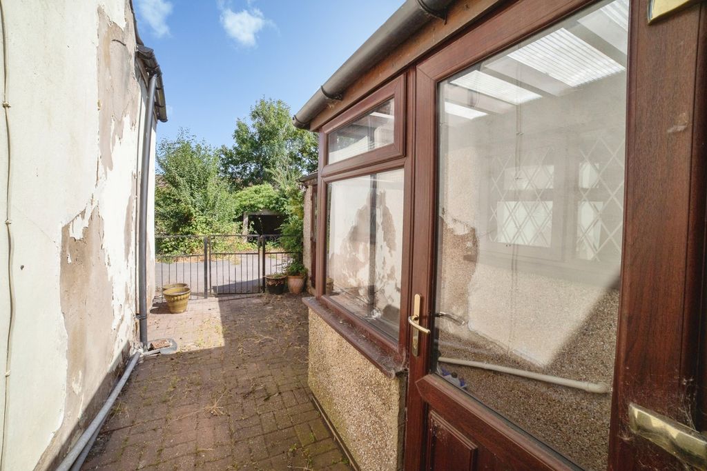 Property photo 3 of 26 Pbox-Img.Jpg