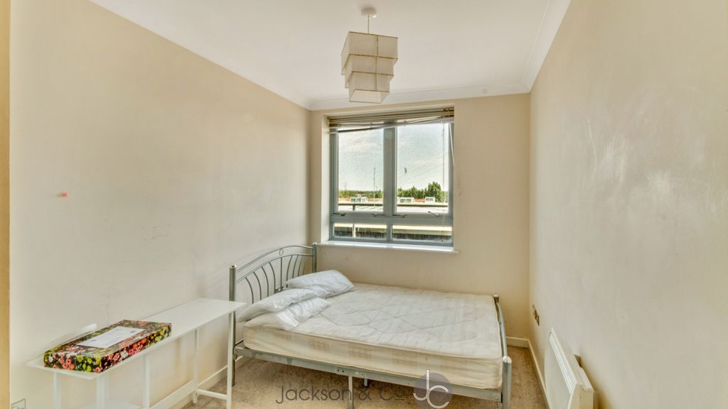 Property photo 2 of 5 Photo 2