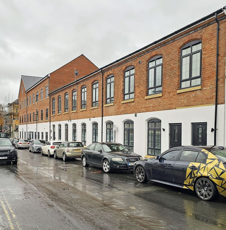 Property photo 1 of 11 Westbridge9387475501-12-2025__15-09-50_A_Edited.Jpg