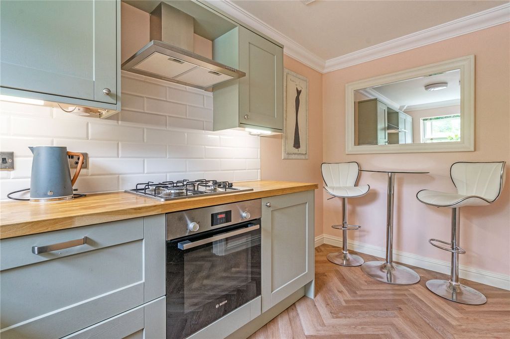 Property photo 3 of 13 Kitchen