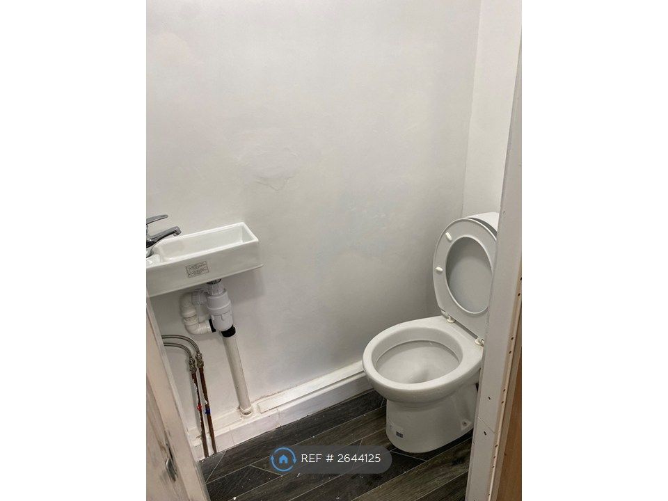 Property photo 3 of 15 Ground Floor Shower Room