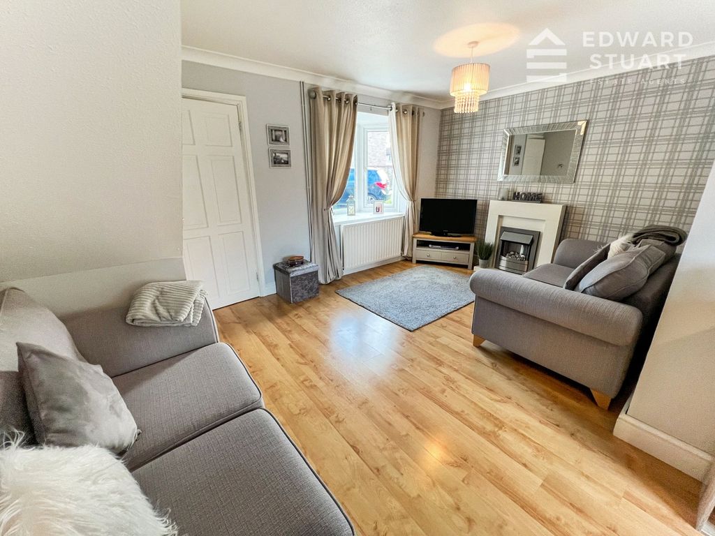 Property photo 3 of 8 Picture No. 04