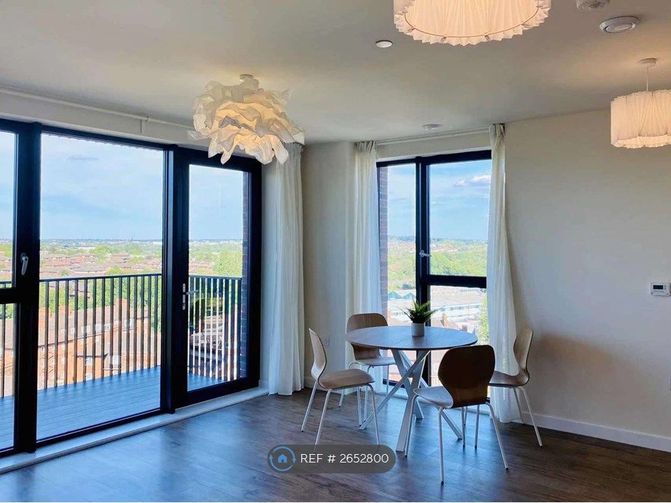 Property photo 2 of 12