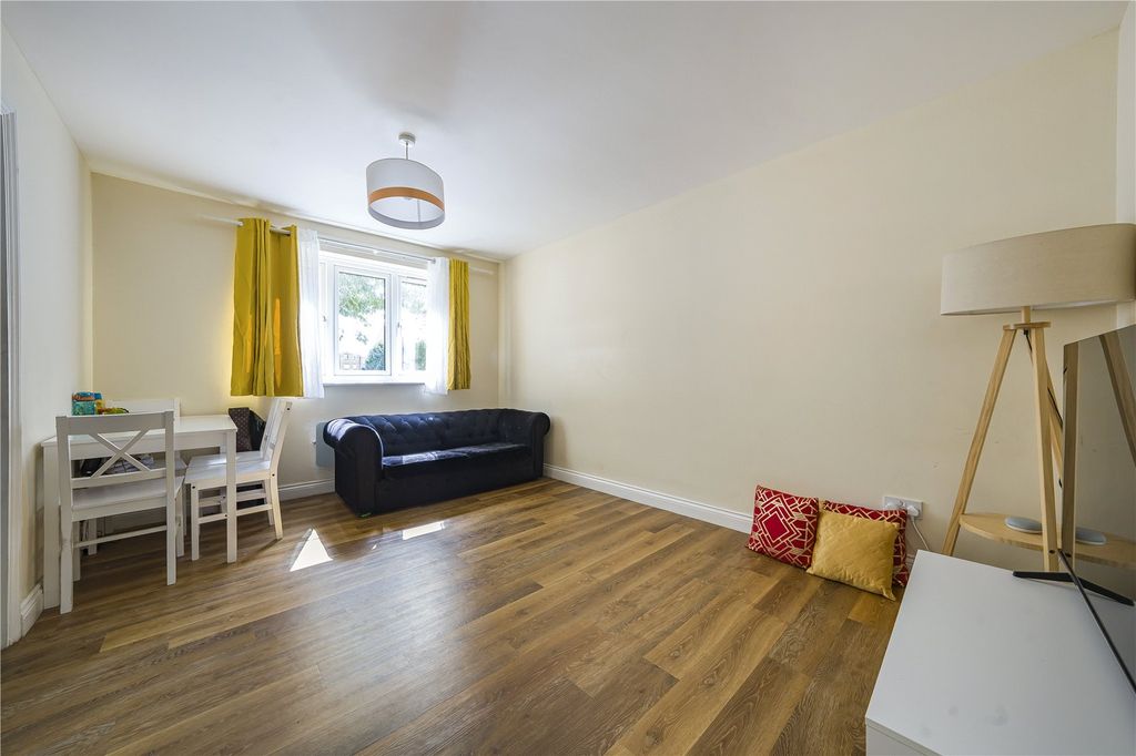 Property photo 2 of 6 Reception Room