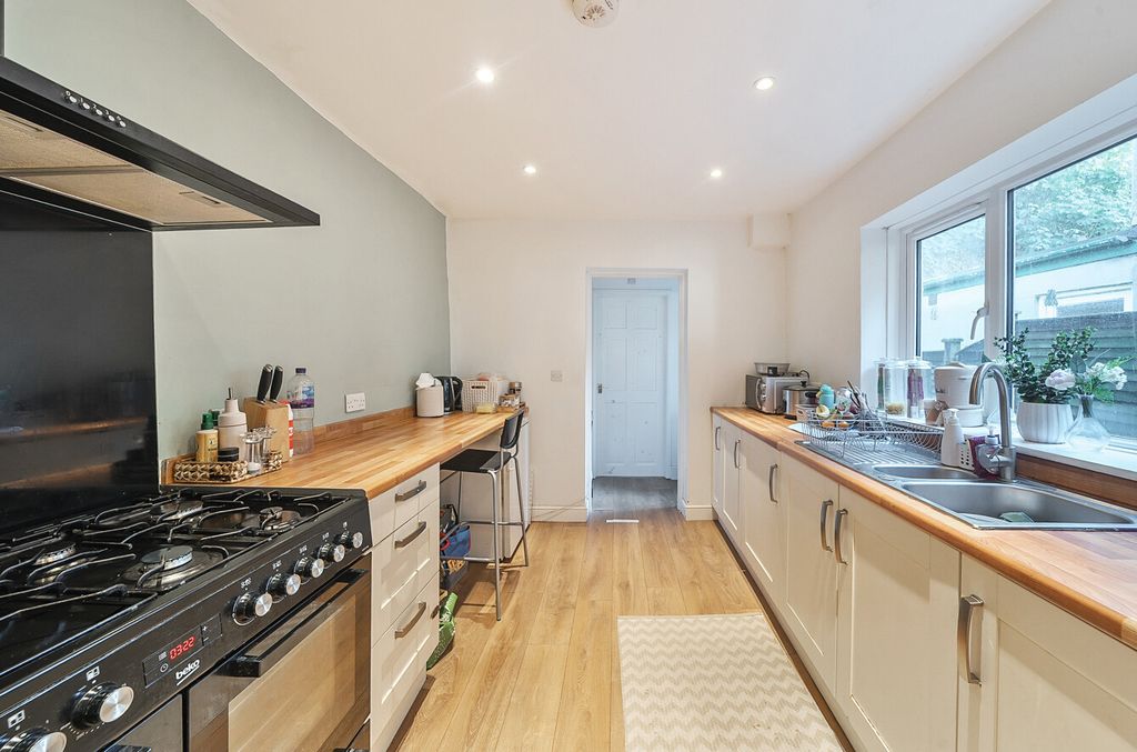 Property photo 3 of 13 1314322-6-685c306...
