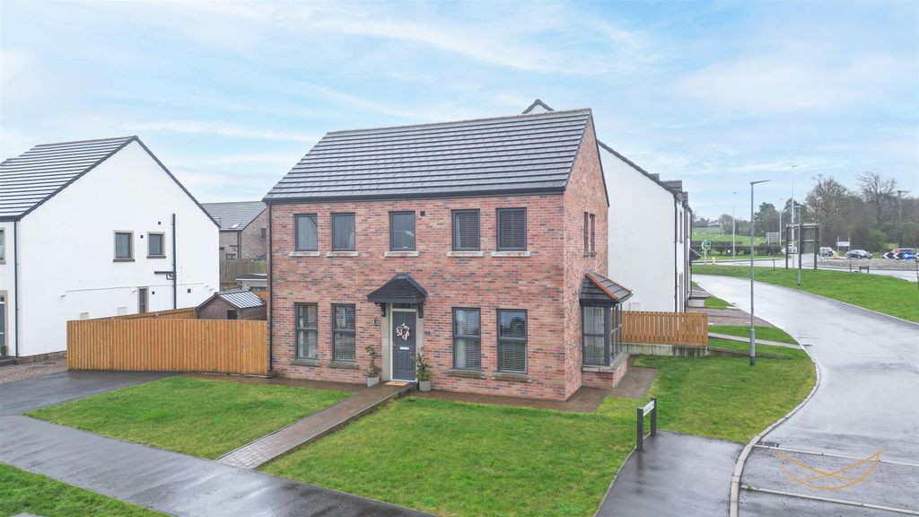 Property photo 1 of 45 Dhp-3.Jpg
