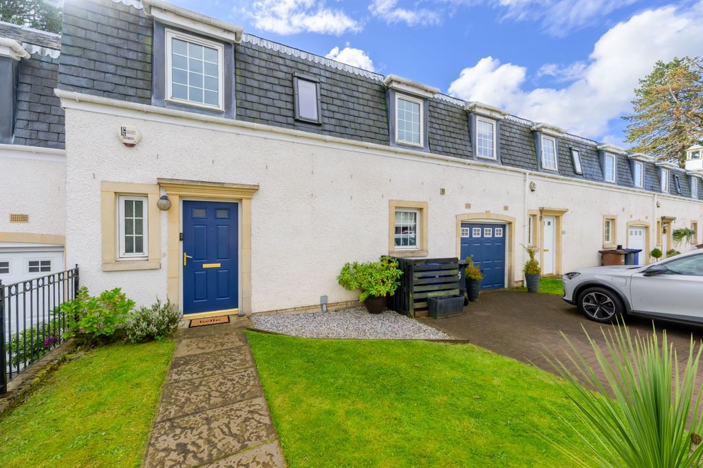 Property photo 1 of 40