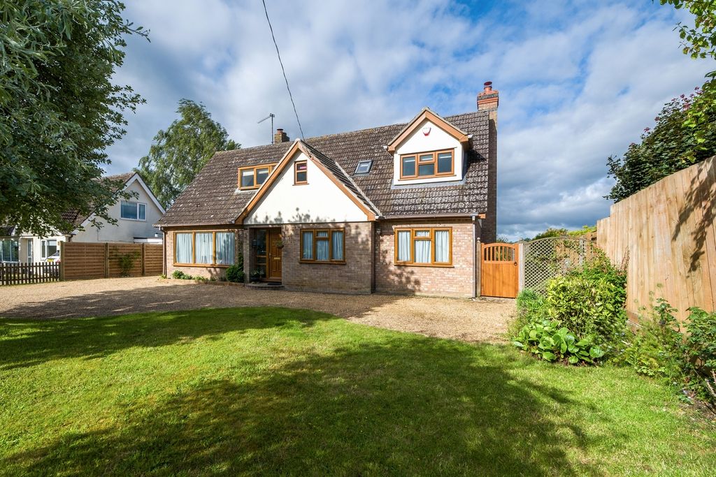 Property photo 2 of 28 1440Pxnorebridge - 5