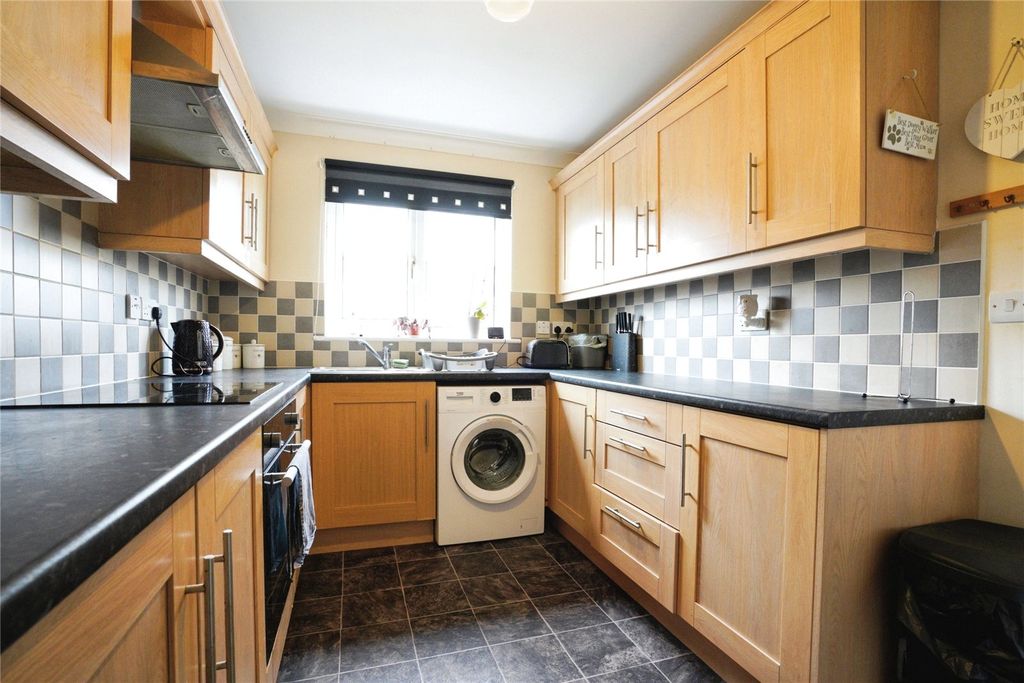 Property photo 2 of 17 Photography